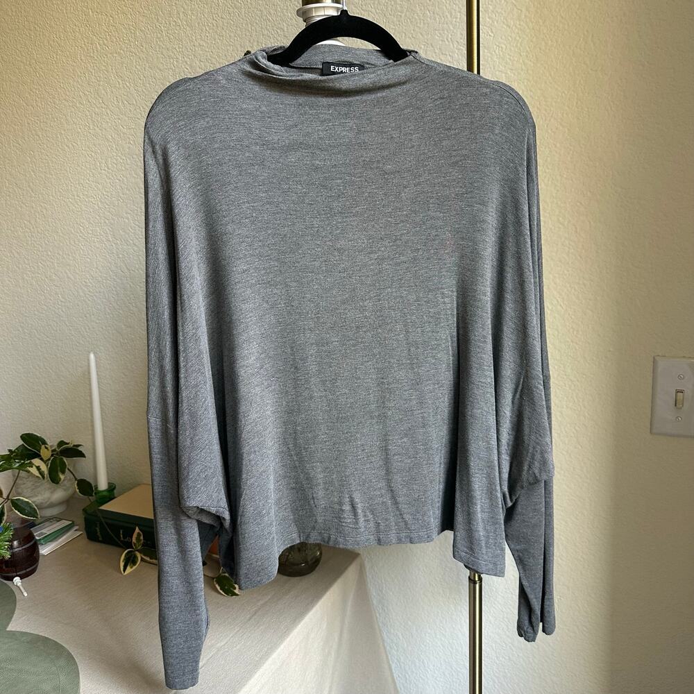 Express Grey Mock Neck Longsleeve Tee Size XL
